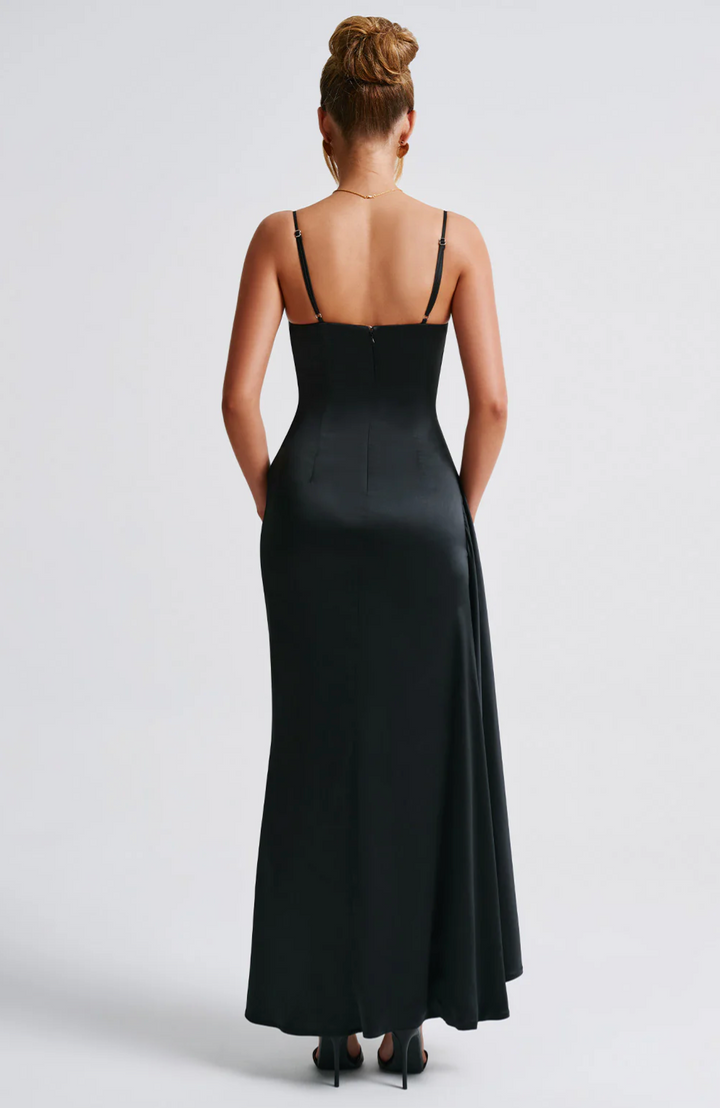 Winona Black