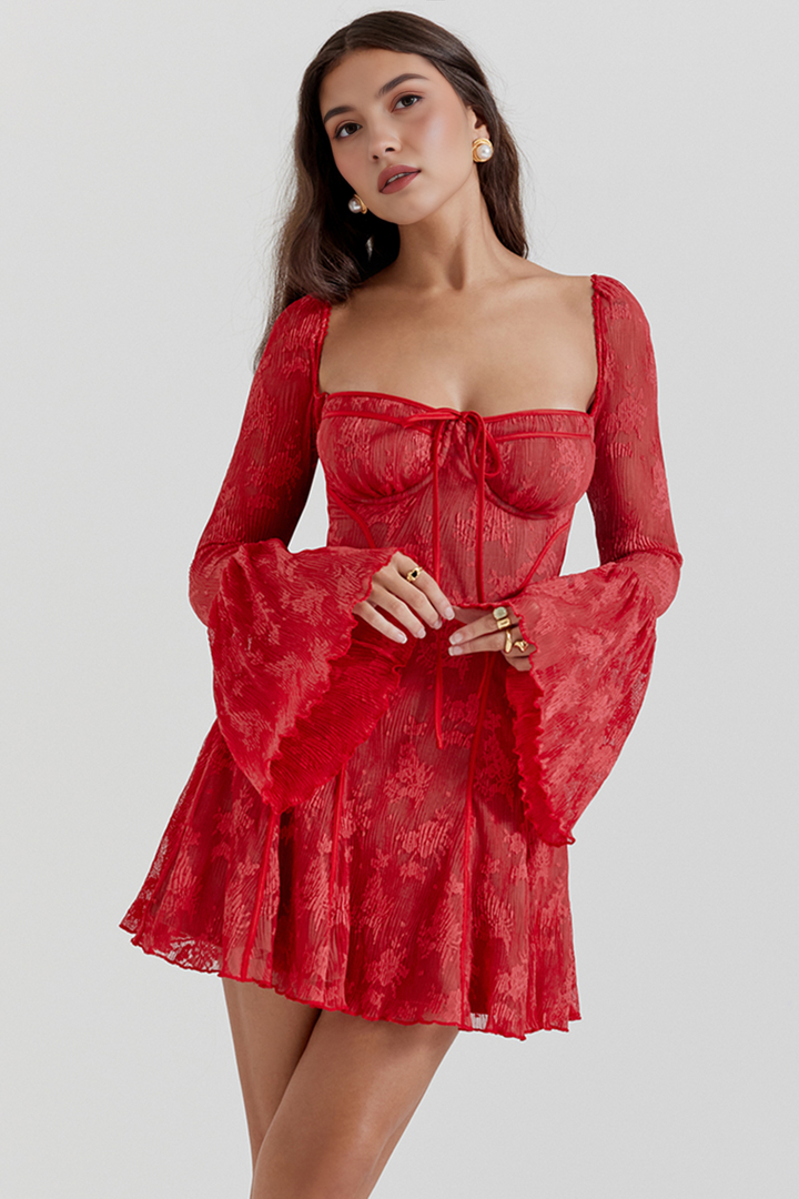 Scarlet Reverie Dantel Flare Kollu Elbise